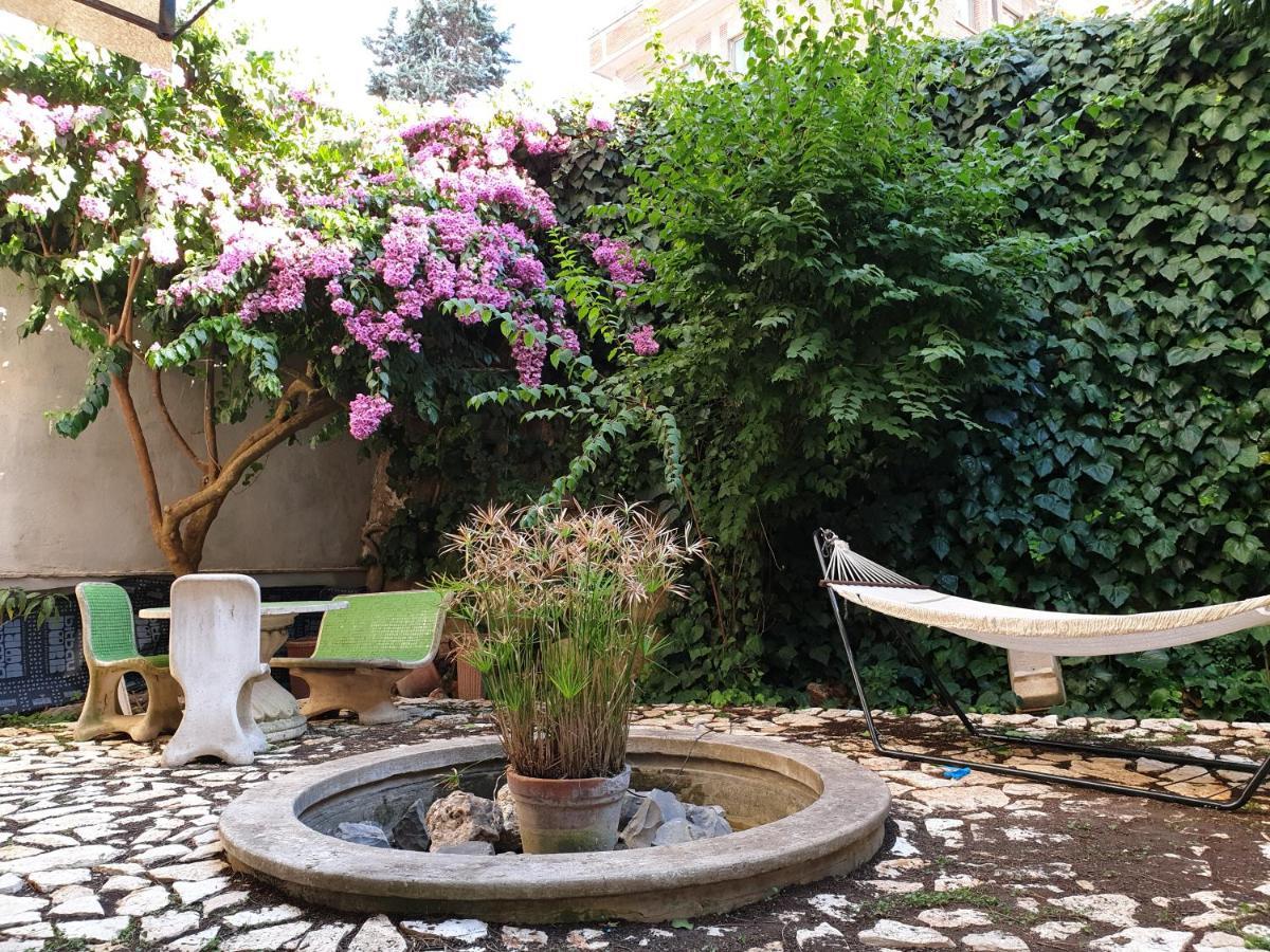 Vatican Fairytale Garden Rome Luaran gambar